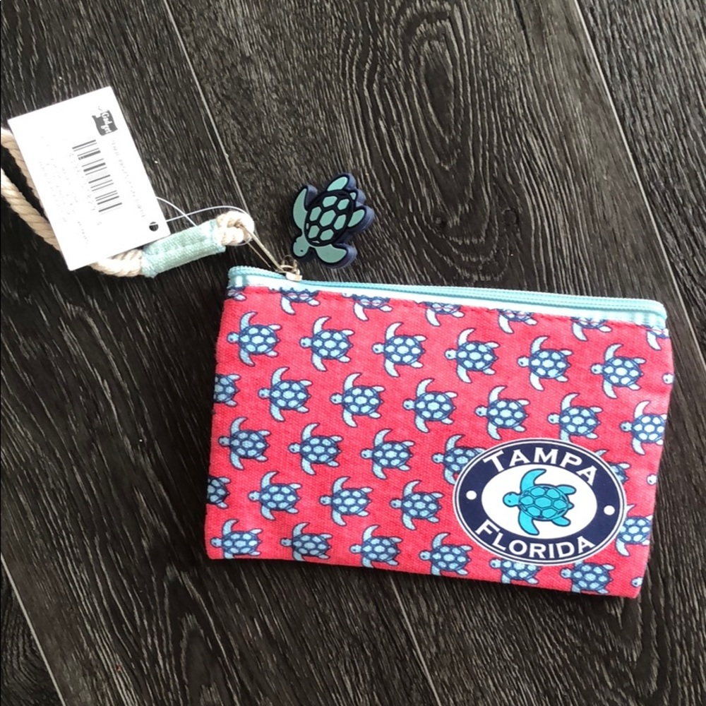 🛍TAMPA FL wristlet